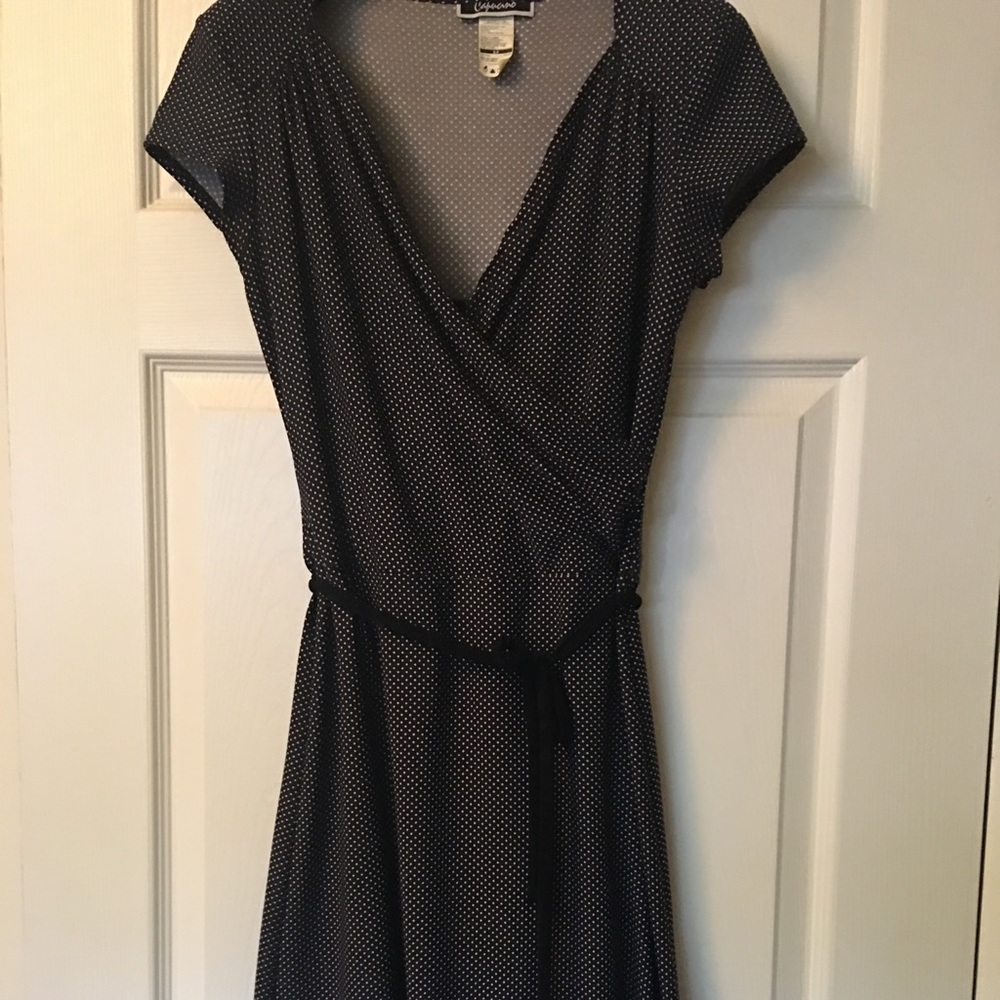 Wrap polka dot dress with tie